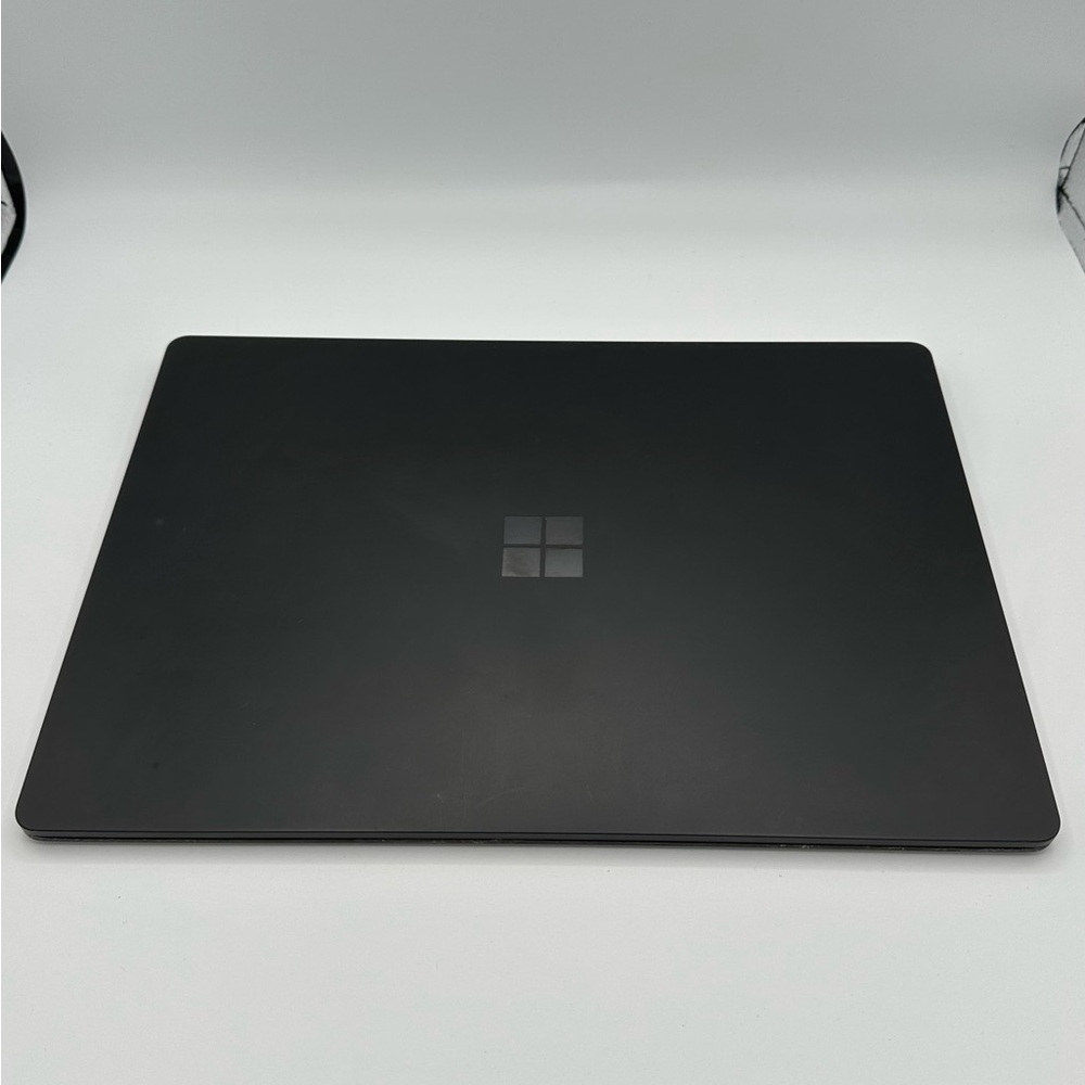 Microsoft Surface Laptop 2